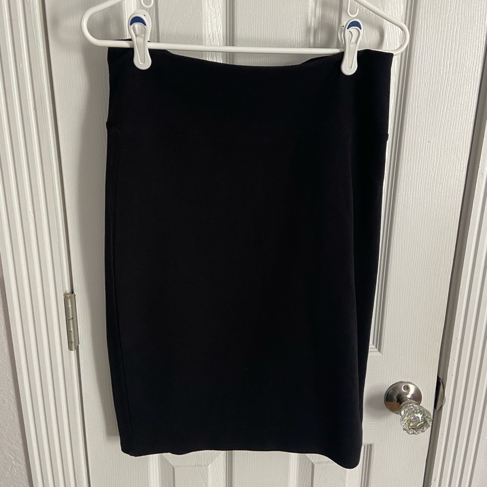 LulaRoe Cassie Skirt SOLID BLACK